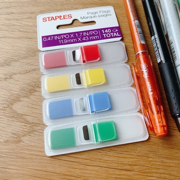 Pilot FriXion Ball Clicker Pen, Big Fluorescent Pen, staple page flags - Picture 8 of 8